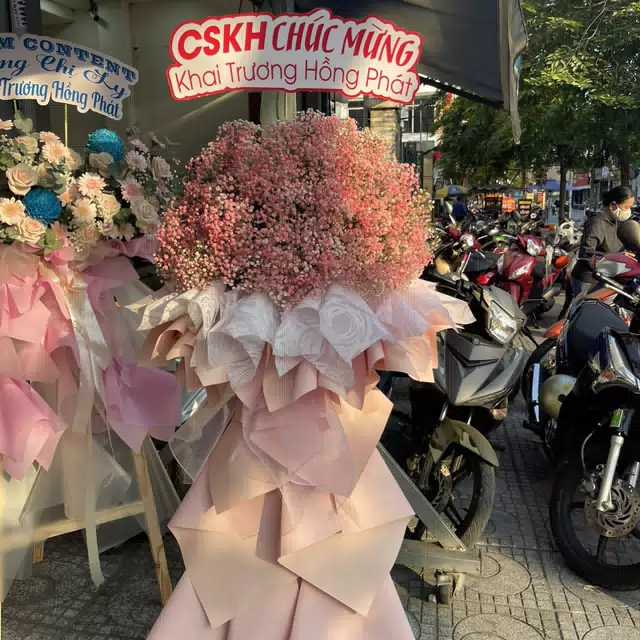 Hình ảnh hoa giao hàng thực tế