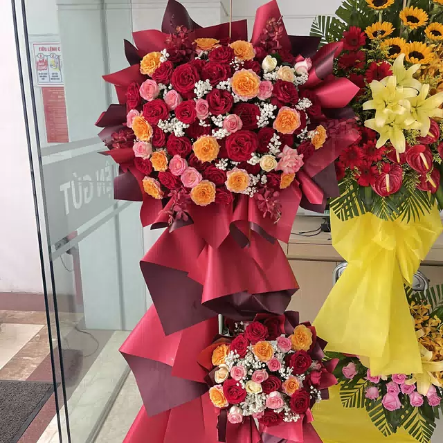 Hình ảnh hoa giao hàng thực tế